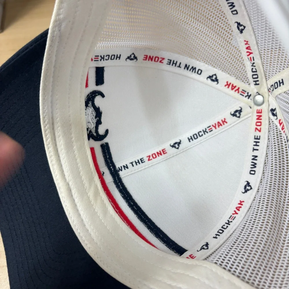 Hockeyak Hat Cap Snap Back White Blue Red‎ Adjustable